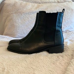 Leather Chelsea boots